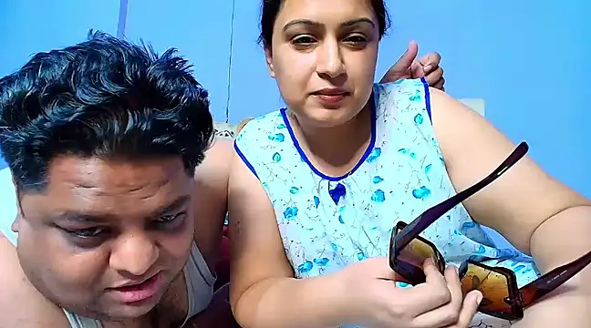 Sophia James online show from February 2025 05:53:02 PM