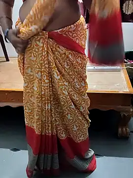 Snapshot of laxmitelugu78 chatting on January 2025 08:23:02 PM laxmitelugu78 online show from January 2025 08:23:02 PM