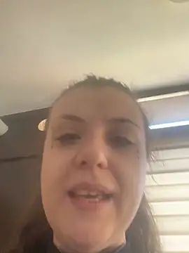 bunnythetailor online show from April 2026 06:27:01 AM