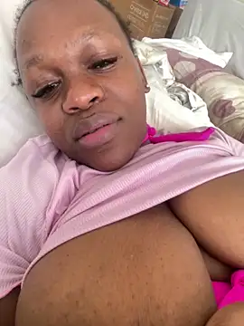 Boneca25 online show from March 2025 09:21:01 AM