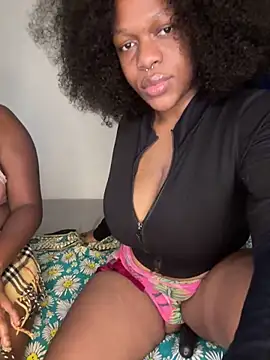 Boneca25 online show from February 2026 09:45:01 AM