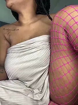 Boneca25 online show from May 2026 06:53:01 AM