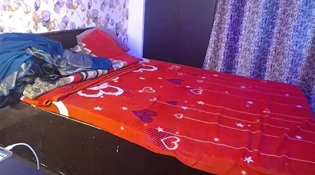 Snapshot of Fab_Suhani chatting on February 2025 01:35:02 AM Fab Suhani online show from February 2025 01:35:02 AM