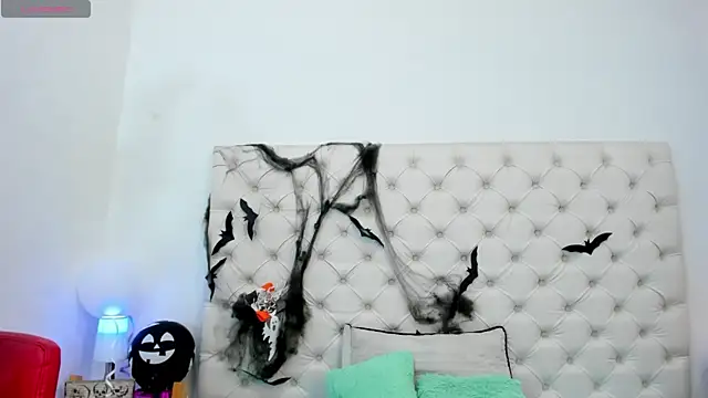 esmeralda06 online show from October 2025 03:24:01 PM