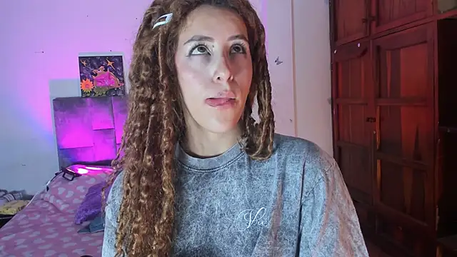 Isangel  online show from September 2025 03:11:02 AM