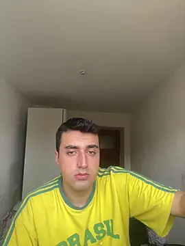 Snapshot of emrreeizm chatting on March 2026 01:06:02 PM emrreeizm online show from March 2026 01:06:02 PM