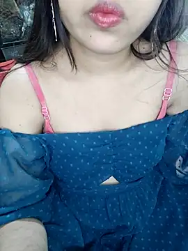 Snapshot of JANVI_MISHRA1 chatting on April 2026 07:40:02 PM JANVI MISHRA1 online show from April 2026 07:40:02 PM
