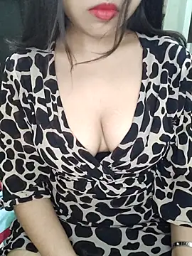 Snapshot of JANVI_MISHRA1 chatting on May 2026 06:05:01 PM JANVI MISHRA1 online show from May 2026 06:05:01 PM