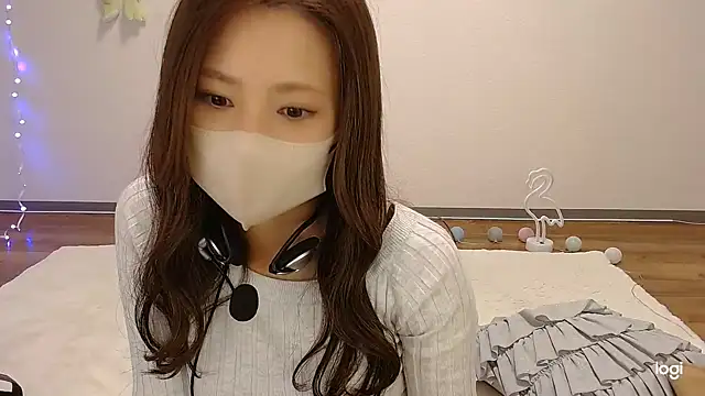 hinano JP online show from November 2025 01:38:01 AM