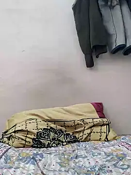 Snapshot of letsfunss008 chatting on February 2025 04:22:01 AM letsfunss008 online show from February 2025 04:22:01 AM