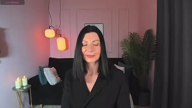 Snapshot of MonicaCheerful chatting on January 2025 09:12:01 AM MonicaCheerful online show from January 2025 09:12:01 AM