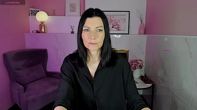 Snapshot of MonicaCheerful chatting on January 2025 05:30:01 AM MonicaCheerful online show from January 2025 05:30:01 AM