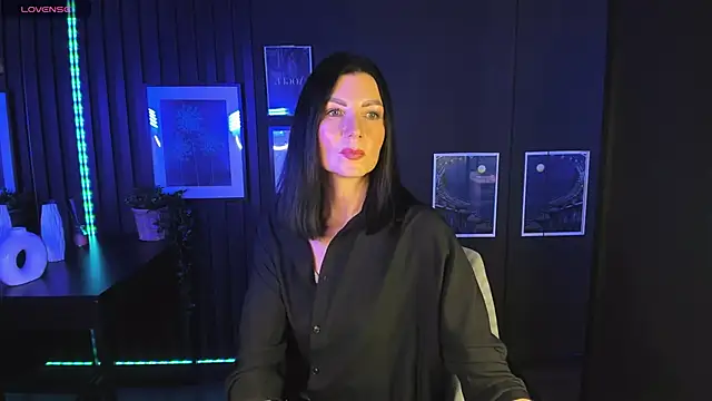 Snapshot of MonicaCheerful chatting on January 2025 11:46:01 AM MonicaCheerful online show from January 2025 11:46:01 AM