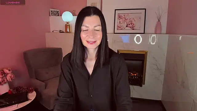 Snapshot of MonicaCheerful chatting on February 2025 12:17:01 PM MonicaCheerful online show from February 2025 12:17:01 PM