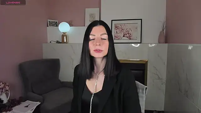 Snapshot of MonicaCheerful chatting on February 2025 05:40:02 AM MonicaCheerful online show from February 2025 05:40:02 AM