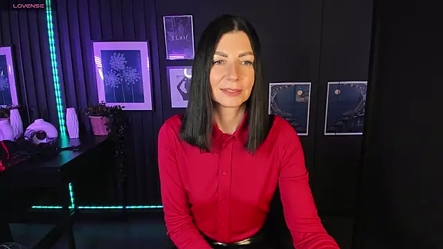Snapshot of MonicaCheerful chatting on February 2025 10:09:02 AM MonicaCheerful online show from February 2025 10:09:02 AM