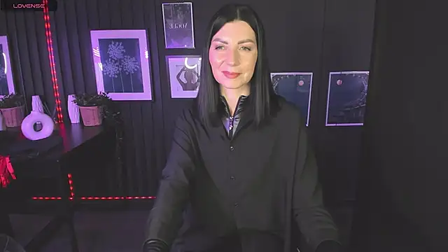 Snapshot of MonicaCheerful chatting on February 2025 07:17:02 PM MonicaCheerful online show from February 2025 07:17:02 PM