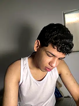 Santiago-Thompson online show from December 2025 06:05:02 PM