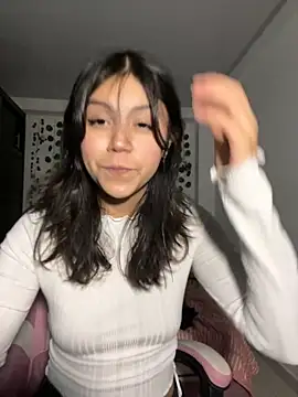 LiLy kIndly online show from November 2025 12:16:02 AM