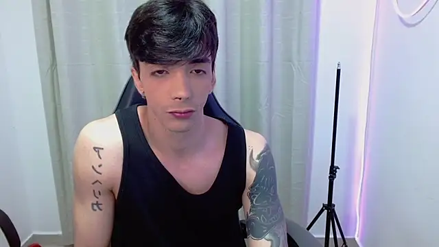 H3ll B0I online show from September 2025 09:25:02 AM