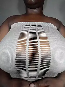 owamiee online show from February 2025 10:03:02 AM