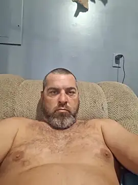 Snapshot of thickdaddy2982 chatting on February 2025 02:35:01 AM thickdaddy2982 online show from February 2025 02:35:01 AM