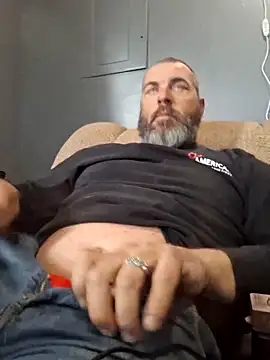 Snapshot of thickdaddy2982 chatting on March 2025 06:11:02 PM thickdaddy2982 online show from March 2025 06:11:02 PM