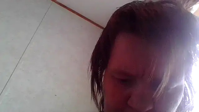 Snapshot of BBWLADY71 chatting on January 2025 07:32:02 PM BBWLADY71 online show from January 2025 07:32:02 PM