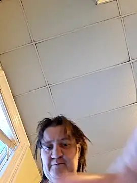 Snapshot of BBWLADY71 chatting on February 2026 10:05:02 PM BBWLADY71 online show from February 2026 10:05:02 PM