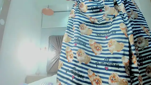 zoe taylorr1 online show from February 2025 05:33:01 AM