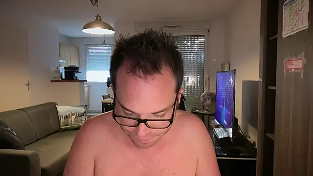 Funnyjul31 online show from October 2025 04:35:02 PM