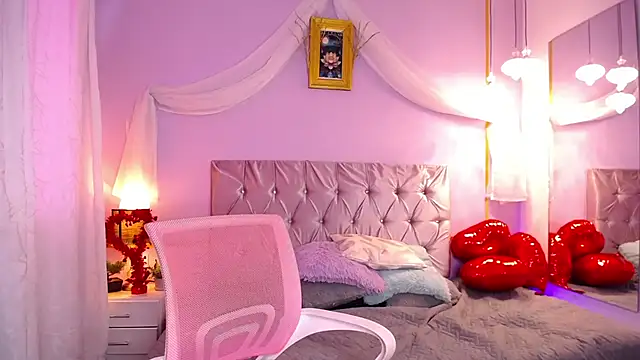 LeilaRasi online show from February 2025 11:53:01 AM