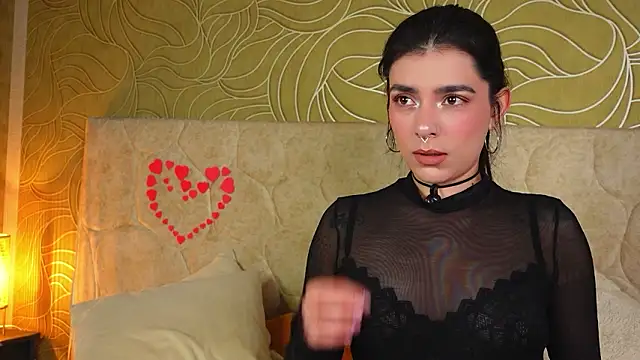 Snapshot of MillaBlis chatting on February 2026 06:53:02 PM MillaBlis online show from February 2026 06:53:02 PM