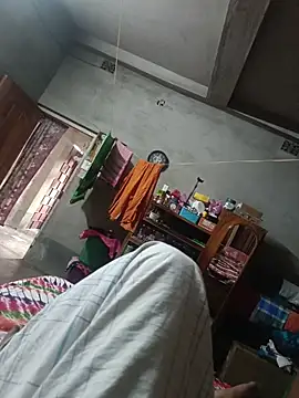 Snapshot of birds0641 chatting on November 2025 09:00:02 AM birds0641 online show from November 2025 09:00:02 AM