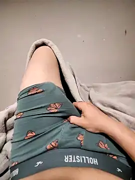 Snapshot of ElCastigador09 chatting on March 2025 04:26:02 AM ElCastigador09 online show from March 2025 04:26:02 AM