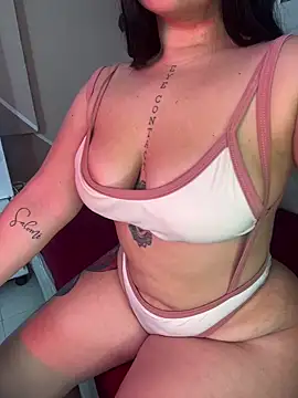 alexa cf online show from March 2025 02:53:02 AM