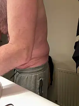 vincent1522 online show from February 2025 07:23:02 AM