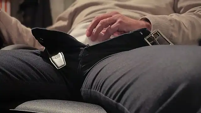 vincent1522 online show from November 2025 07:57:01 PM