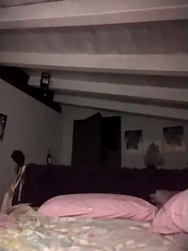 divinaerotica online show from February 2026 05:43:01 PM