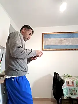 juanignacioargentino online show from February 2025 02:27:01 PM