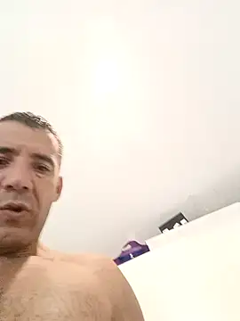 juanignacioargentino online show from September 2025 03:45:01 PM