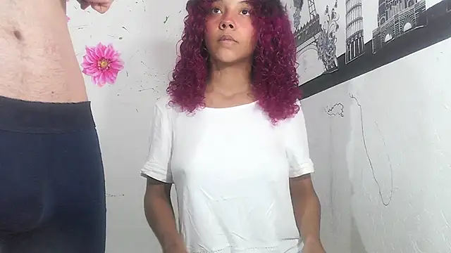 Snapshot of Lola-Pretty chatting on March 2025 12:44:02 PM Lola-Pretty online show from March 2025 12:44:02 PM