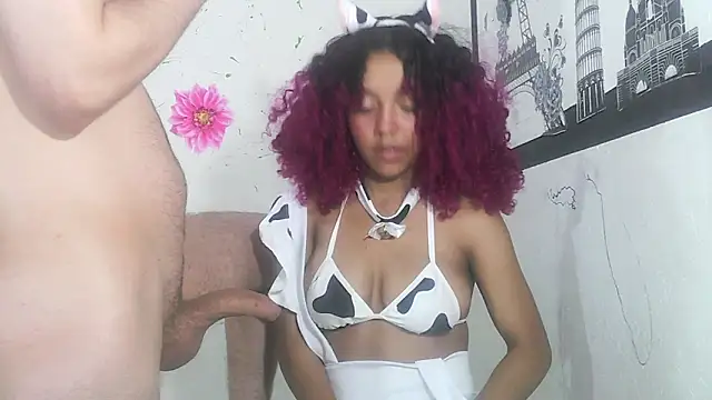 Snapshot of Lola-Pretty chatting on March 2025 10:10:02 PM Lola-Pretty online show from March 2025 10:10:02 PM