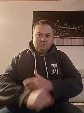 Snapshot of Pourleplasirs chatting on February 2025 10:54:01 PM Pourleplasirs online show from February 2025 10:54:01 PM