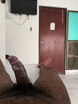 jhonnes  online show from February 2026 10:49:01 PM