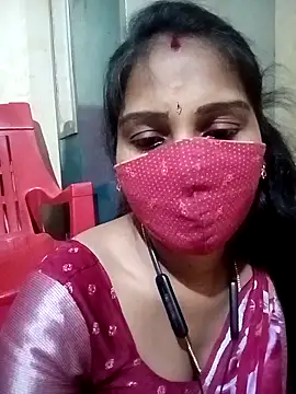 Snapshot of Tamil_roja17 chatting on October 2025 06:32:01 AM Tamil roja17 online show from October 2025 06:32:01 AM