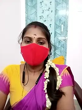 Snapshot of Tamil_roja17 chatting on June 2026 06:17:01 PM Tamil roja17 online show from June 2026 06:17:01 PM