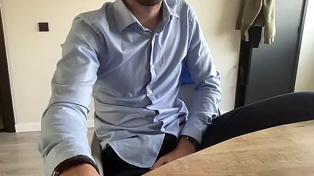 bullyboyy online show from September 2025 08:15:01 AM