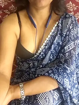 Cute Jiyaa online show from April 2026 07:36:01 PM