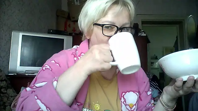 Mayya4321 online show from April 2026 06:43:02 AM